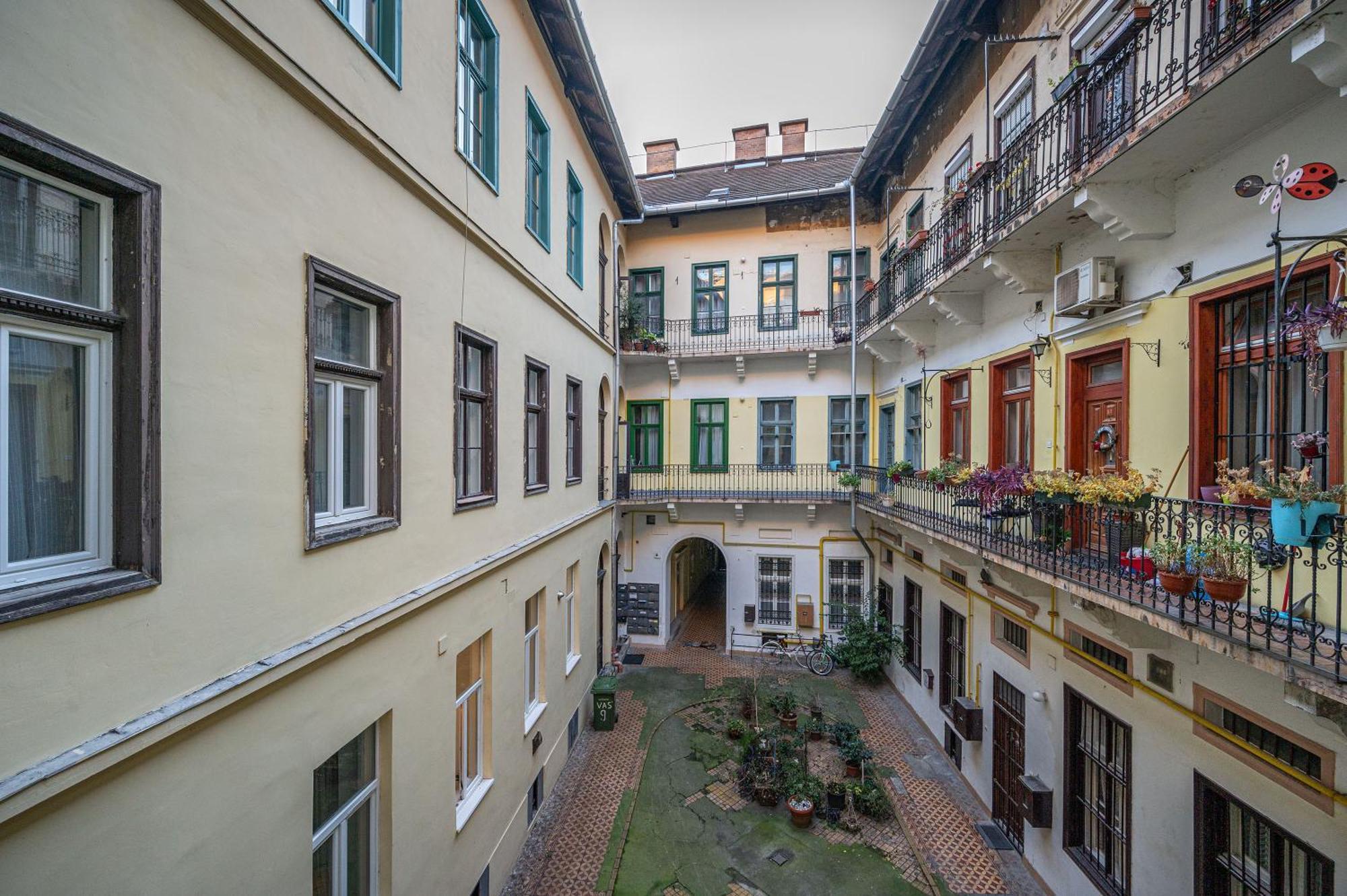 District 6Th Sense Apartment Budapeszt Zewnętrze zdjęcie